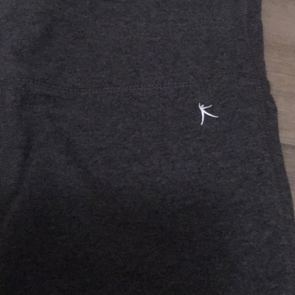 Danskin Now Size XS Semi Fitted Heather Gray - Picture 2 of 10